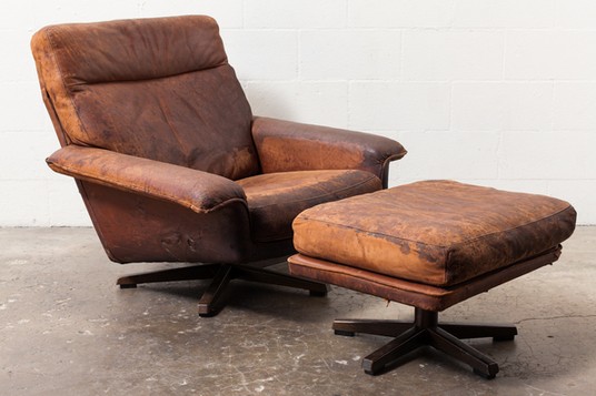 Leather armchair 3