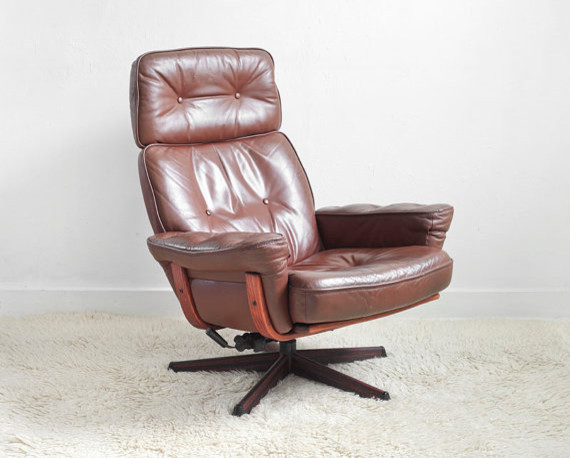 Leather armchair 2