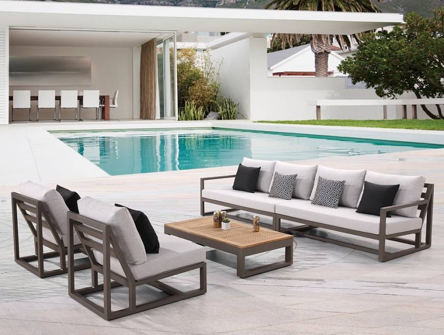 The process of adorning you home with modern patio furniture - Decorifusta