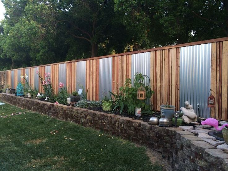 Look For Backyard Fence Ideas For A Privacy Fence Decorifusta