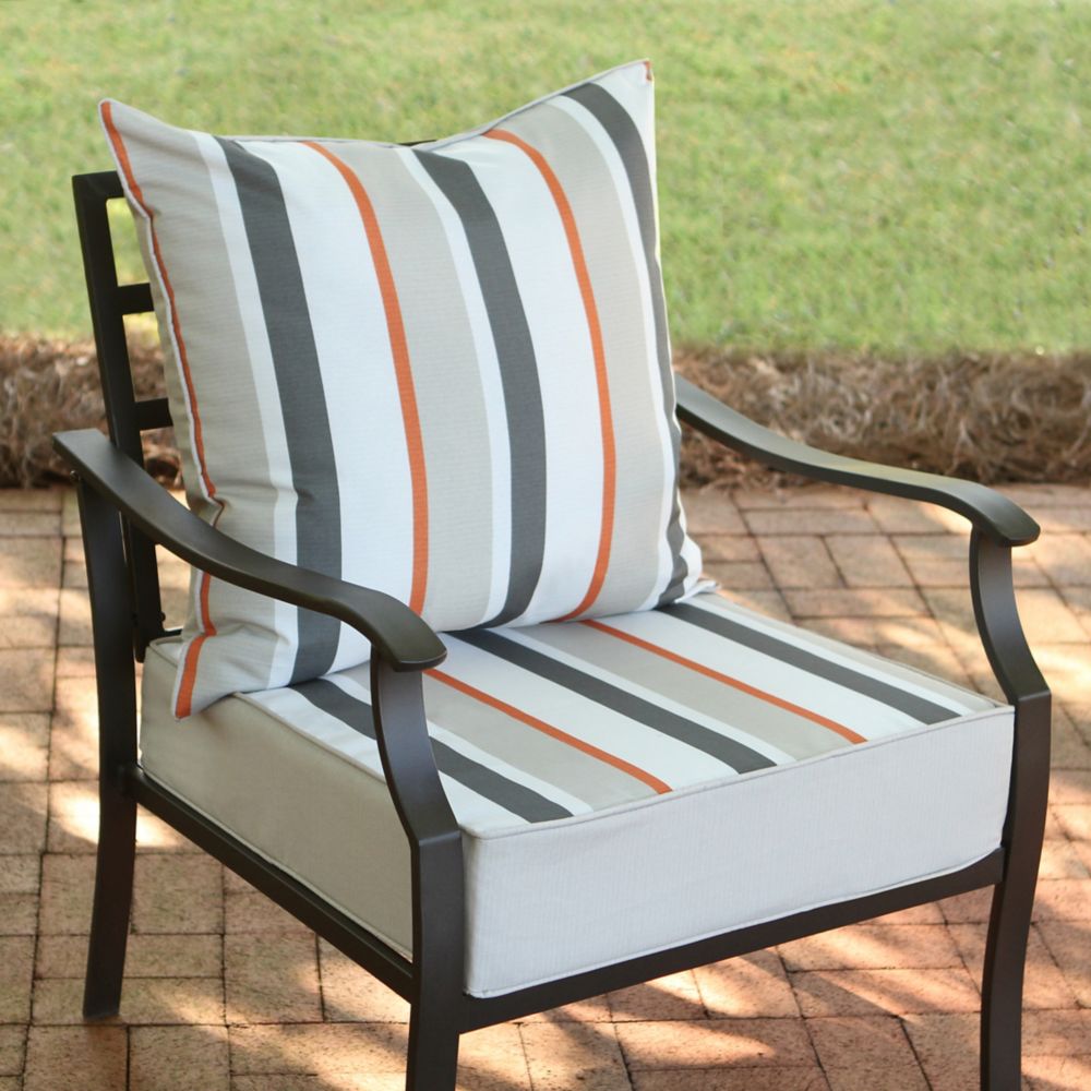 Get the Patio Cushions of your Choice for a cool fit