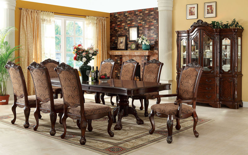 How You Can Choose The Best Formal, Old World Style Dining Room Furniture